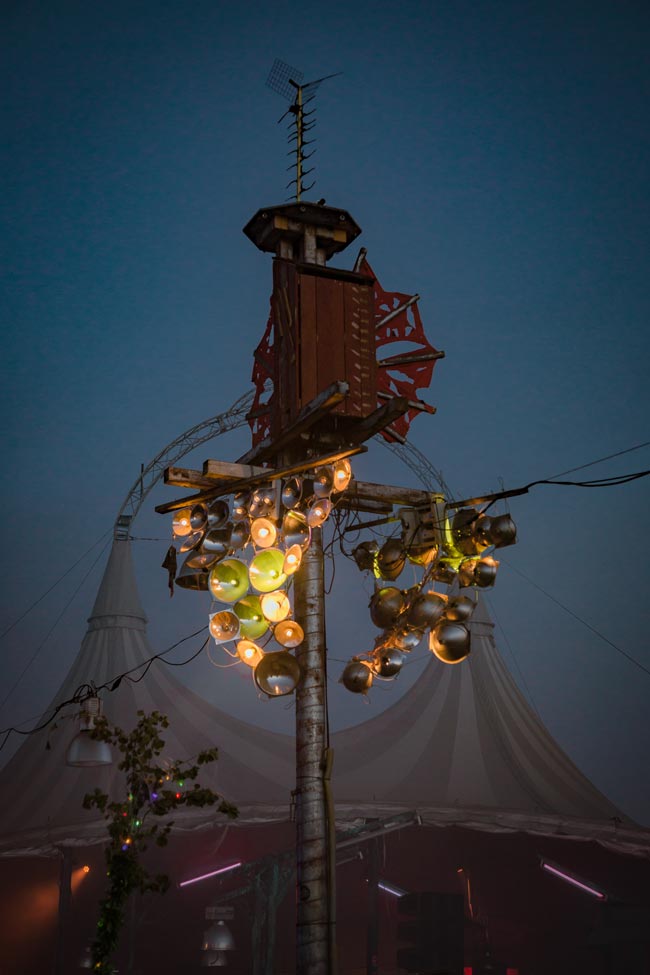 palapa_vertical_01